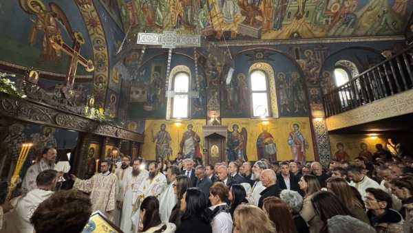 ОБЕЛЕЖЕН МИТРОВДАН У НЕВЕСИЊУ: Сећање на јунаке који су одбранили Херцеговину