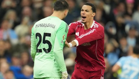 ПРЕМИЈЕРЛИГАШКИ ТИКЕТ: Њукасл чува домаћи терен, Ливерпул користи умор паунова...