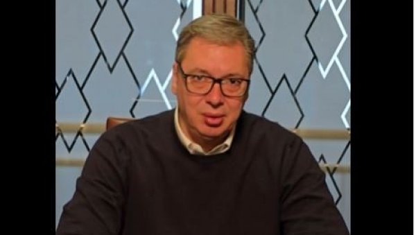 ВУЧИЋ РАЗГОВАРАО СА ХРКОМ