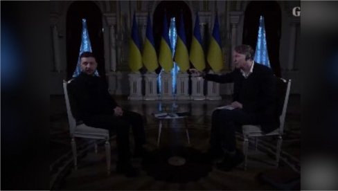 ЗЕЛЕНСКИ НЕ ВЕРУЈЕ ШТА ГА ЈЕ СНАШЛО: Испливао снимак нестанка струје у тренутку давања интервјуа за Гардијан, сви су затечени  (ВИДЕО)
