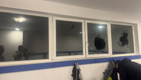 СТРАВИЧНО: Хулигани полупали просторије ФК Земун током тренинга младих тимова! Огласио се клуб (ФОТО)