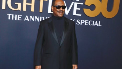 ЈЕДАН ОД НАЈПОЗНАТИЈИХ КОМИЧАРА НА СВЕТУ ИМА ДЕСЕТОРО ДЕЦЕ: Глумац проговорио о приватном жвиоту у ретком интервјуу