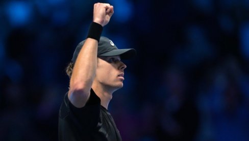 САДА НАВИЈА ЗА АЛКАРАЗА: Де Минор победио Фрица и остао у трци за полуфинале Завршног мастерса