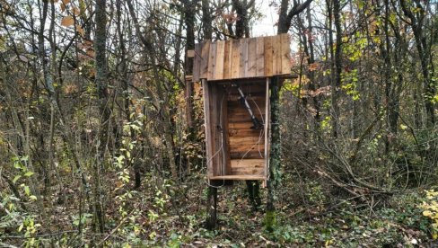 STANICA ZA POPRAVKU BICIKALA: Na Vršačkim planinama postavljena vitrina sa alatom za prvu pomoć