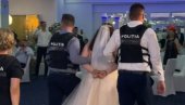 Policija uletela na svadbu, HAPSI MLADU - a tek objašnjenje! Ovo je LUDNICA (VIDEO)