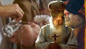 БОГ - ПА КУМ: Патријарх Павле УПОЗОРАВАО - Не нудите кумство оваквим људима...