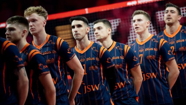 СРПСКИ РЕПРЕЗЕНТАТИВАЦ СЕ СЈАЈНО УКЛОПИО: Стандардан је у новом клубу на старту сезоне