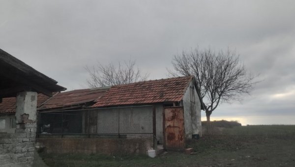 УДАРАО ДЕДУ ДРВЕНОМ ДРШКОМ, ПА ГА ЗАДАВИО: Тужилаштво из Зрењанина саопштило детаље убиства на салашу код Кикинде