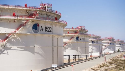 43 DANA NI KAP NAFTE NE STIŽE U SRBIJU: Građani nisu osetili nikakve probleme, sve oči uprte u rusku stranu