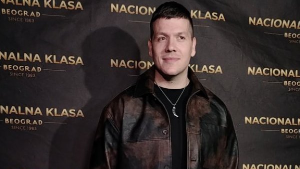 ОДМОР ЗА ДУШУ И МОЗАК: Слоба Радановић о посети Светој Гори, деценији на сцени, новитетима (ФОТО)