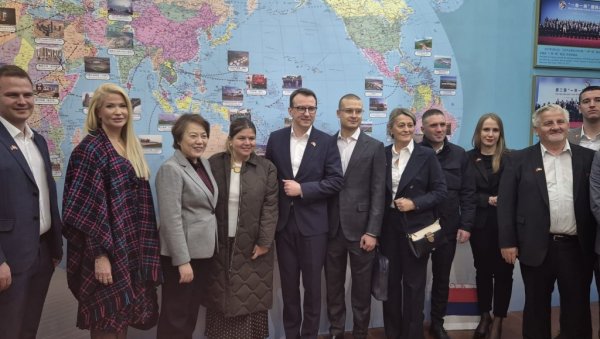 ДЕЛЕГАЦИЈА СНС У КИНИ: Разговори усмерени кa даљем јачању партијске сарадње СНС и КПК