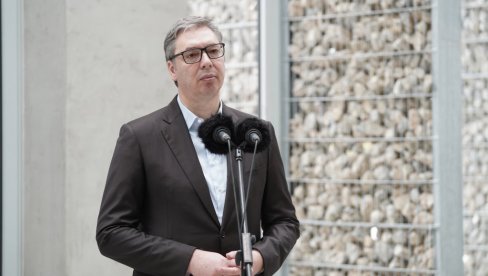 ВУЧИЋ О НАПАДИМА НА ЊЕГОВУ ПОРОДИЦУ: Ја блокадерима да вређам породице и уништавам животе, не пада ми на памет (ВИДЕО)