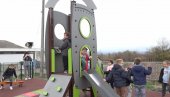 DVORIŠTANCE ZA IGRU: Varošica Draginac dobila monerno igralište