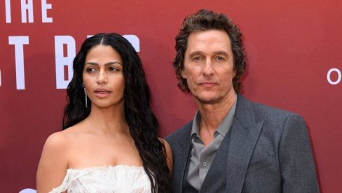 КАЖУ ДА СУ НАЈБОЉИ ПАР У ХОЛИВУДУ: Када су се упознали сви су знали ко је он осим ње - данас живе у складном браку и имају троје деце