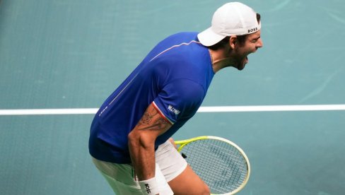 ITALIJA MOŽE I BEZ SINERA: Azuri se plasirali u treće vezano finale Dejvis kupa