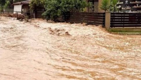 НЕВРЕМЕ НАПРАВИЛО ХАОС У ГРЧКОЈ: Проглашено ванредно стање, Крф потпуно разорен (ФОТО/ВИДЕО)