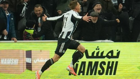 FIKS DANA: NJukaslu čitav plen na Turf muru