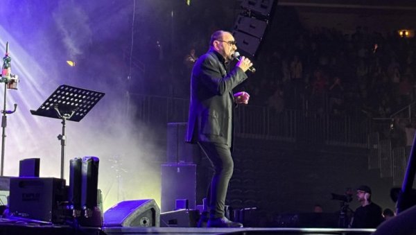 ИМАМ ТРИ ГЕНЕРАЦИЈЕ ИЗА СЕБЕ: Миле Китић у Загребу започео регионалну турнеју (ФОТО/ВИДЕО)