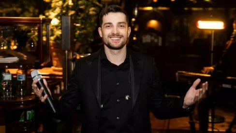 НАЈЕЖИО САМ СЕ НА ПРВУ: Мирза Селимовић у ретро фазону дотакао најдубље емоције оних који га воле (ФОТО)