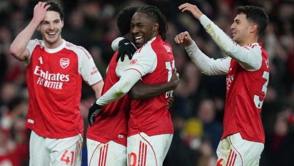 АРСЕНАЛ ЈЕ БАШ МОЋАН: Тобџије показале снагу у дербију Лондона!