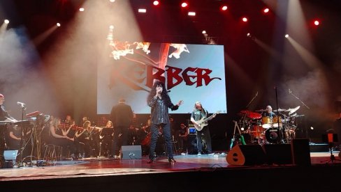 NEBO JE MALO ZA SVE: Grupa Kerber upriličila nezaboravno muzičko rok veče (FOTO)