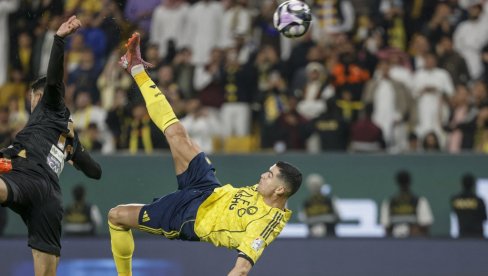 ЗА ЉУБИТЕЉЕ БРЗЕ ИСПЛАТЕ: Голеаде у првом полувремену