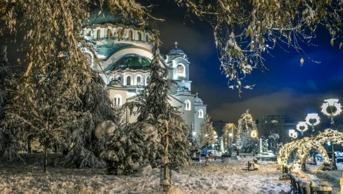 БЕОГРАД ОКОВАН МРАЗОМ И ПОЛЕДИЦОМ Хитно се огласио РХМЗ: У овим деловима Србије очекује се и снег (ФОТО)