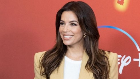 EVA LONGORIJA O MAJČINSTVU U 40-IM GODINAMA: Čekala je savršen trenutak i čoveka koga istinski voli