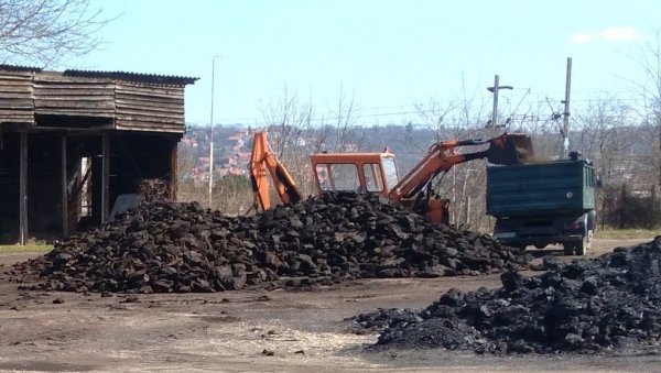 ИНВАЛИДИ РАДА: Већ наручују угаљ за наредну годину