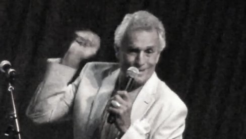 ПРЕМИНУО ЛЕГЕНДАРНИ ГЛУМАЦ ИЗ ЧАРЛИЈЕВИХ АНЂЕЛА: Његова супруга открила узрок смрти