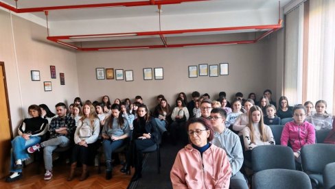 МАРИХУАНА: ИСТИНА БЕЗ ФИЛТЕР: Предавање у ћупријској Школи за музичке таленте