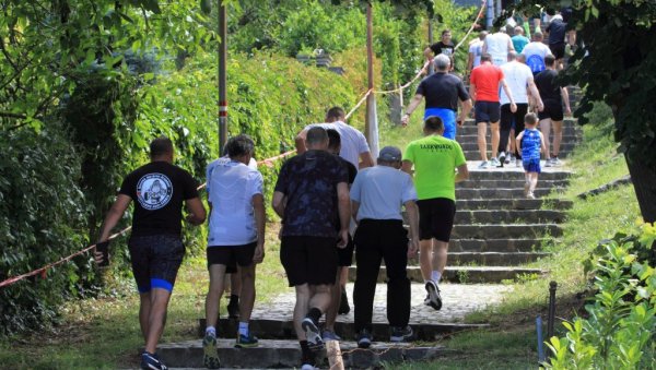 „ТРКА УЗ СТЕПЕНИЦЕ“ У НЕДЕЉУ У ВРШЦУ: Прво јесење издање једне од најзахтевнијих трка у Србији