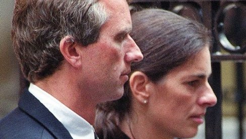 ISTINA O BRAKU KOJI SE ZAVRŠIO NJENIM SAMOUBISTVOM I DOKAZIMA O NJEGOVIM NEBROJENIM PREVARAMA: Istina o životu Roberta Kenedija DŽuniora šok