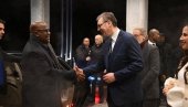 VUČIĆ UGOSTIO PREDSEDNIKA KONGA NA VEČERI: Mnogo volimo vašu zemlju, veoma cenimo vas kao hrabrog čoveka (FOTO)