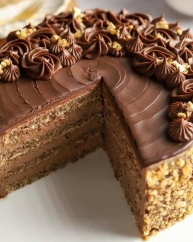 НАЈТРАЖЕНИЈИ РЕЦЕПТ ЗА ПОСНУ ТОРТУ: Пуна фила и укусна, нестаје за трен