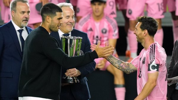 ПОТЕЗ ЗА ИСТОРИЈУ ФУДБАЛА! Лионел Меси поставио нови светски рекорд! (ВИДЕО)