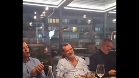POJAVIO SE I SNIMAK: Šerif Konjević peva, Aca Lukas pored monstruma Orića (VIDEO)