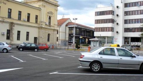 ПРИМЕНА ОД 1. ЈАНУАРА: У првој зони време паркирања трајаће 180 минута