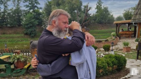 СРБИЈА У СУЗАМА ЗБОГ ЋЕРКЕ ОЦА ПРЕДРАГА: На крају дана све пролази - само породица остаје (ФОТО)
