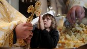ОТАЦ ДРАГАН: Када дете сме да се причести и како да пости?