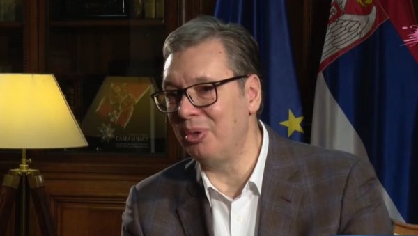 ВУЧИЋ ПОНОСАН НА ДРЖАВУ: Спустили смо инфлацију, пензије подигли драматично