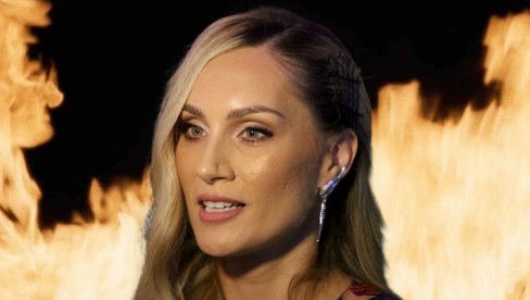 ВАТРЕНИ КАДРОВИ СРПКИЊЕ: Јелена Гавриловић потпуно НАГА - тело богиње (ФОТО)