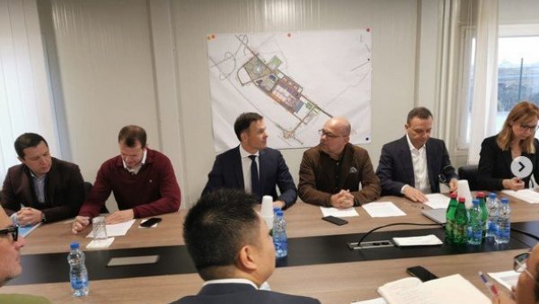 МИНИСТАР МАЛИ ОБЕЛОДАНИО СЈАЈНЕ ВЕСТИ: Погледајте како напредује највеће градилиште у Србији до ЕXПО 2027 (ФОТО)