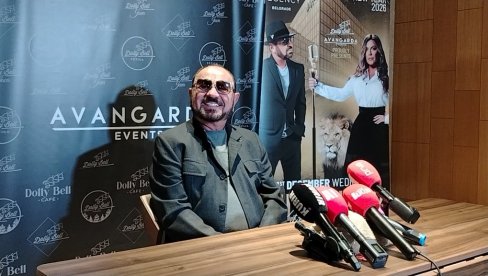 ČIM IZAĐEM NA BINU, TO JE TO: Mile Kitić o karijeri, decenijama na sceni, kolegama (FOTO)