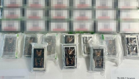 EVO KO JE VOĐA KRIMINALNE GRUPE UHAPŠEN U SRBIJI: Otvorio firmu za transport, pa je koristio za prevoz droge vredne više miliona evra (FOTO)