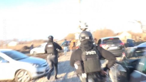 MEĐUNARODNA AKCIJA Pala četiri člana OKG: Zaplenjeno 81 kg kokaina i 110 kg marihuane (VIDEO)