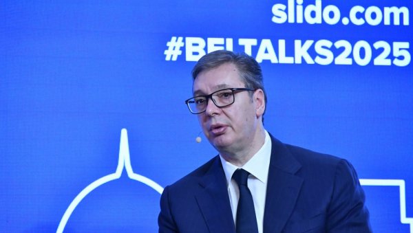 ЋУТАО САМ НА УВРЕДЕ ИЗ РЕГИОНА Вучић: Губио сам политичке поене, али сам ћутао