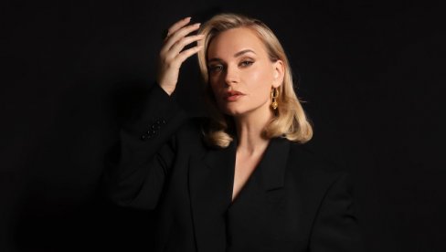 NIJE ONAKVA KAKO VAM SE ČINI: Isplivala istina o Šejli Zonić (FOTO)