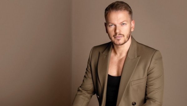 ОНА ЈЕ ПАЖЊА: Душан Лазић Лаза истиче да је Илда Шаулић инспирација уметницима