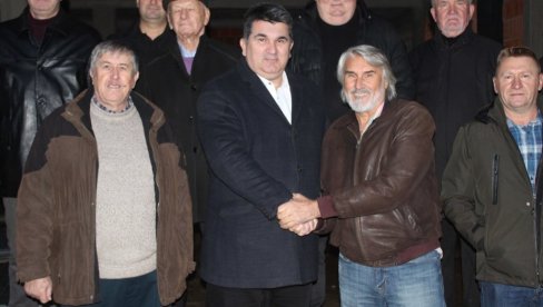 LOPARE POMAŽE RASEJANJE: Siraru Majevica dobija